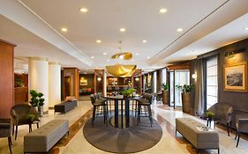 Starhotels Tourist